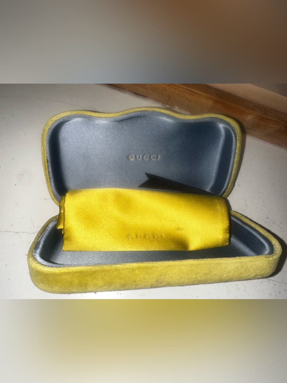 Gucci Yellow Velvet Sunglasses Pouch with Gray Interior